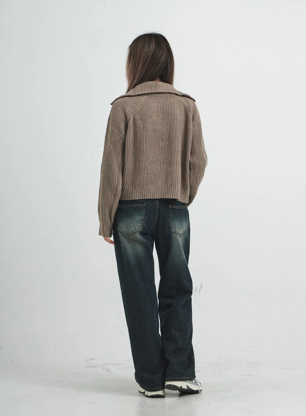 Low Rise Washing Wide Jeans CS14 - Image 12