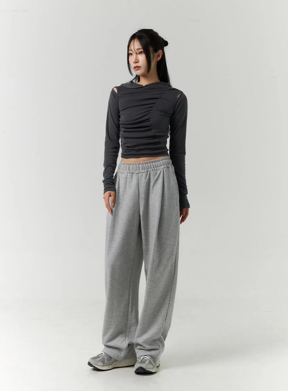 Pintuck Sweatpants CN317 - Image 6