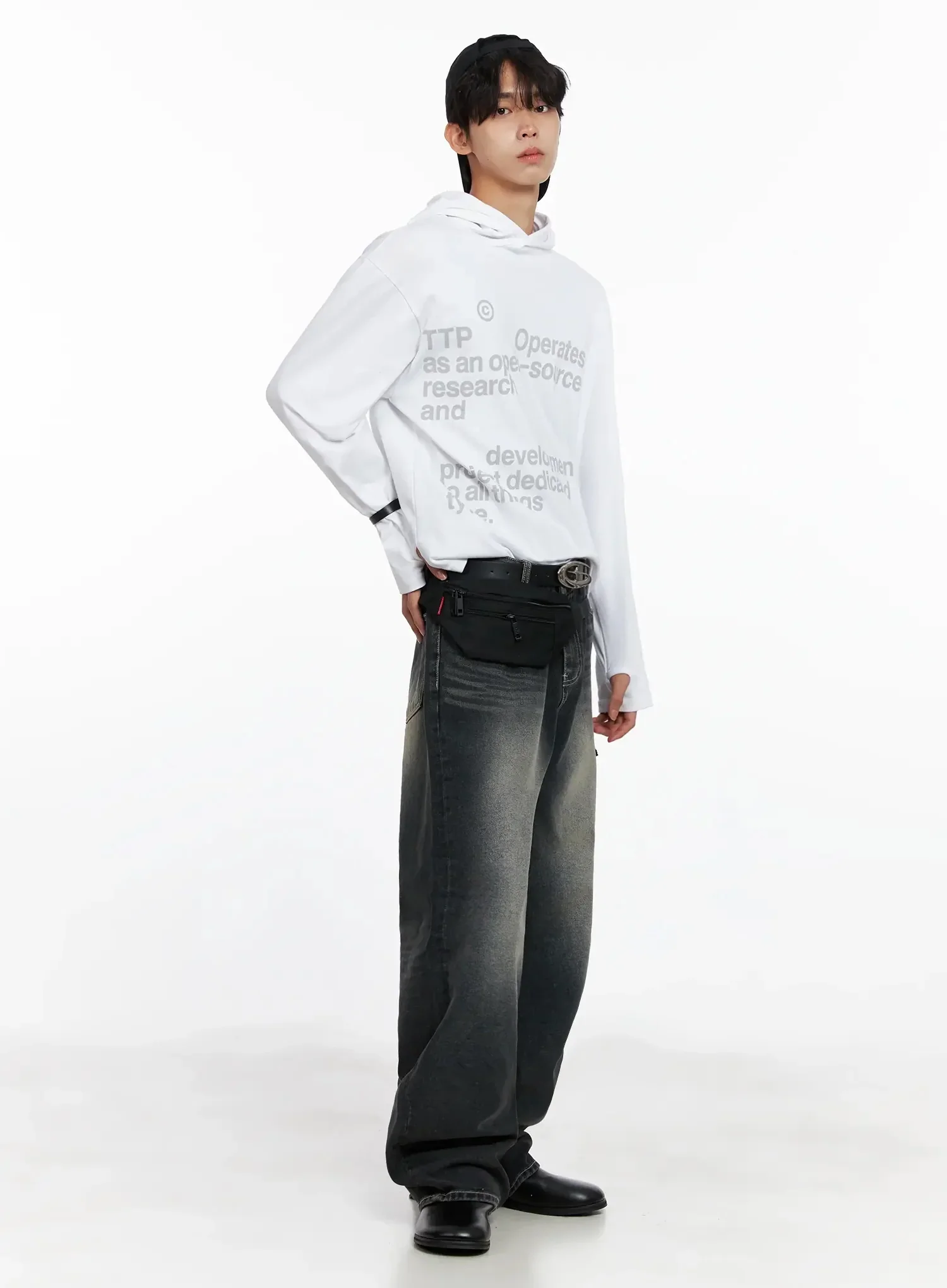 Sporty Belt Bag IO516 - Image 4